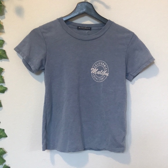Brandy Melville Tops - malibu t-shirt